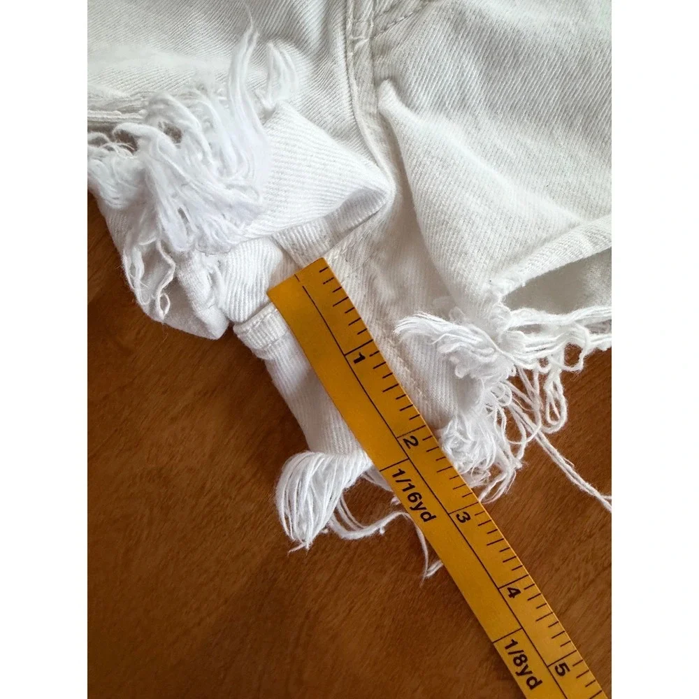 Zara White High Waisted Distressed Denim Shorts Button Fly Size‎ 4
